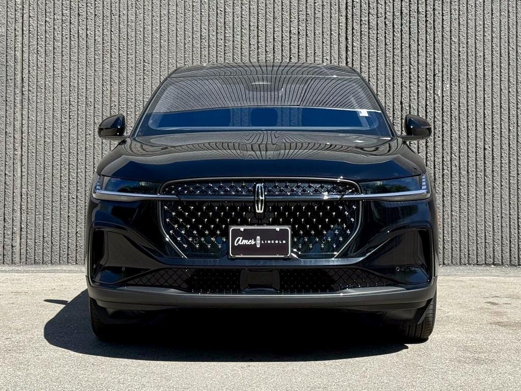 new 2025 Lincoln Nautilus car, priced at $57,633