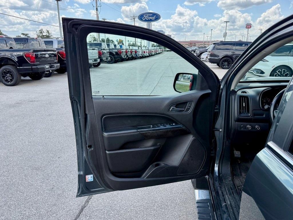 used 2015 GMC Canyon car, priced at $21,658