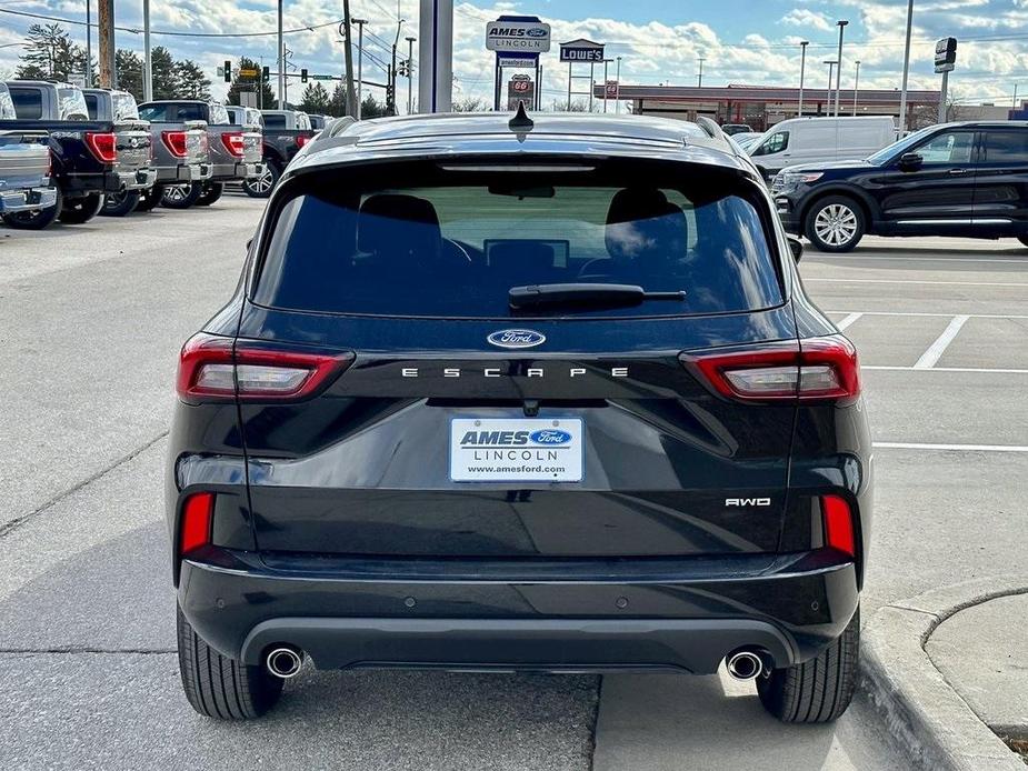 new 2024 Ford Escape car, priced at $32,998