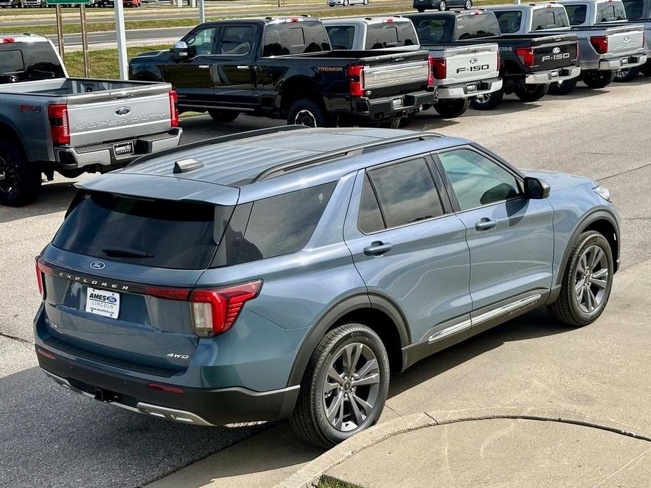 new 2025 Ford Explorer car, priced at $47,998