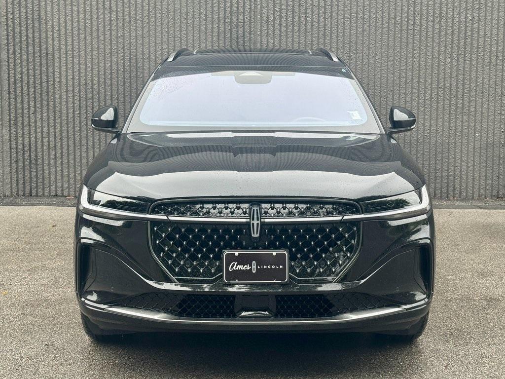 new 2025 Lincoln Nautilus car, priced at $68,851
