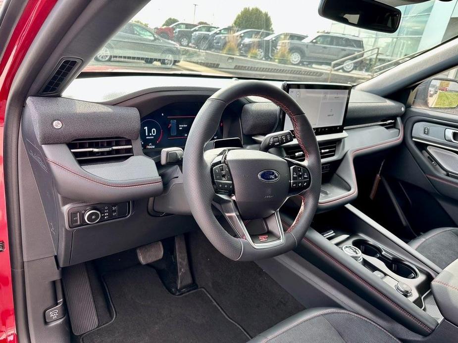 new 2025 Ford Explorer car, priced at $58,998