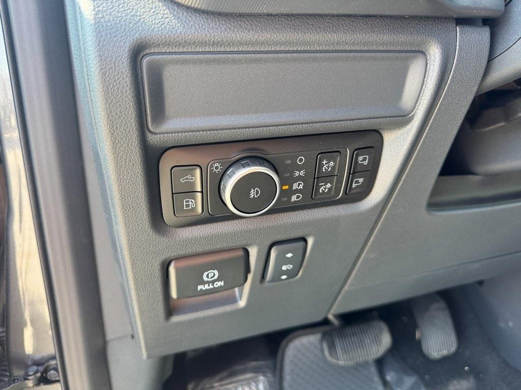 new 2025 Ford F-150 car, priced at $72,515
