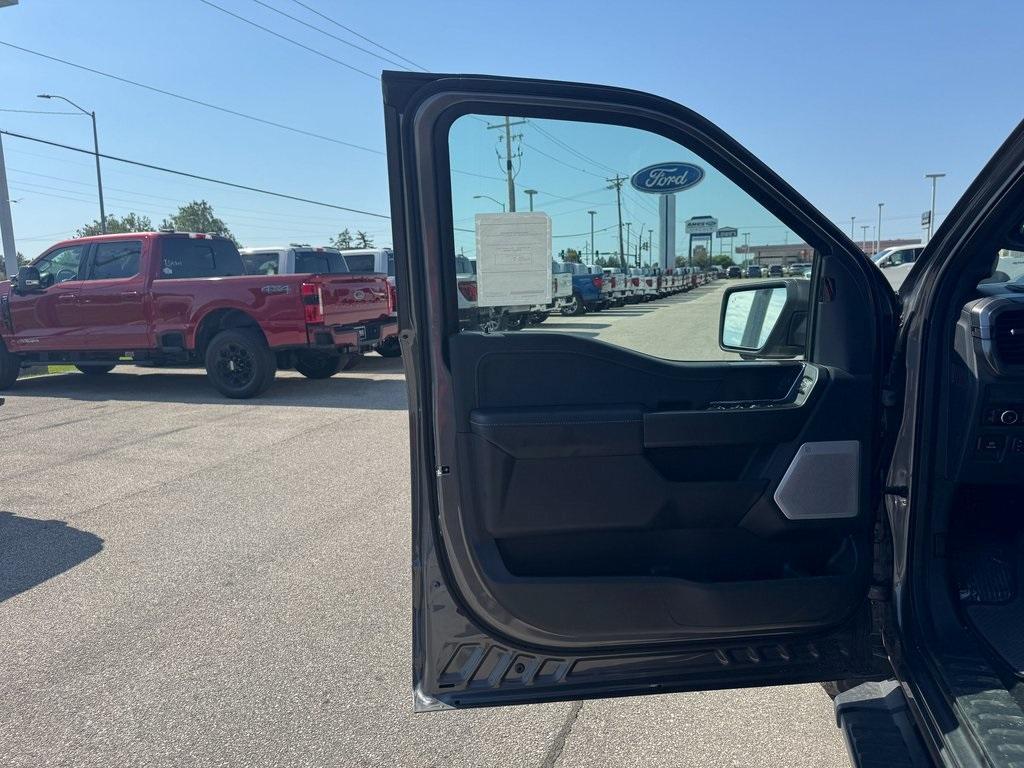 new 2025 Ford F-150 car, priced at $72,515