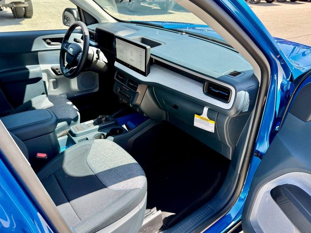 new 2025 Ford Maverick car, priced at $31,559