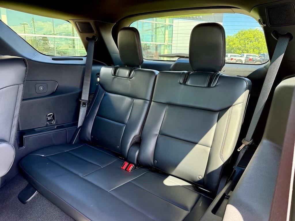 new 2025 Ford Explorer car, priced at $51,118