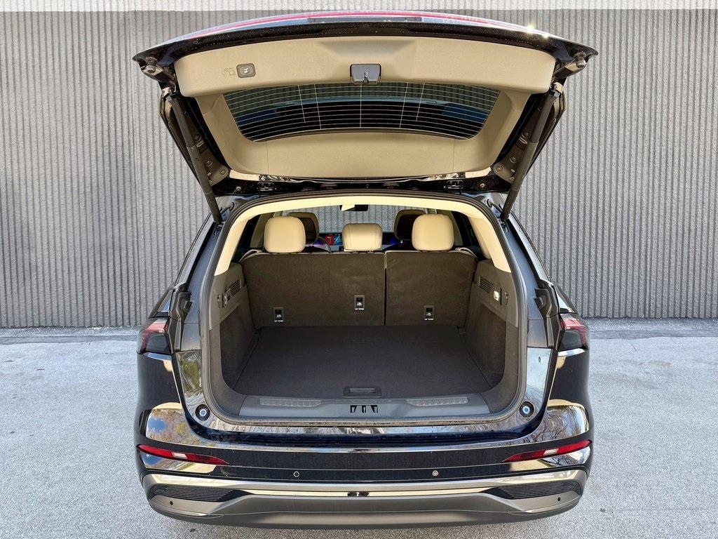 new 2025 Lincoln Nautilus car, priced at $53,614