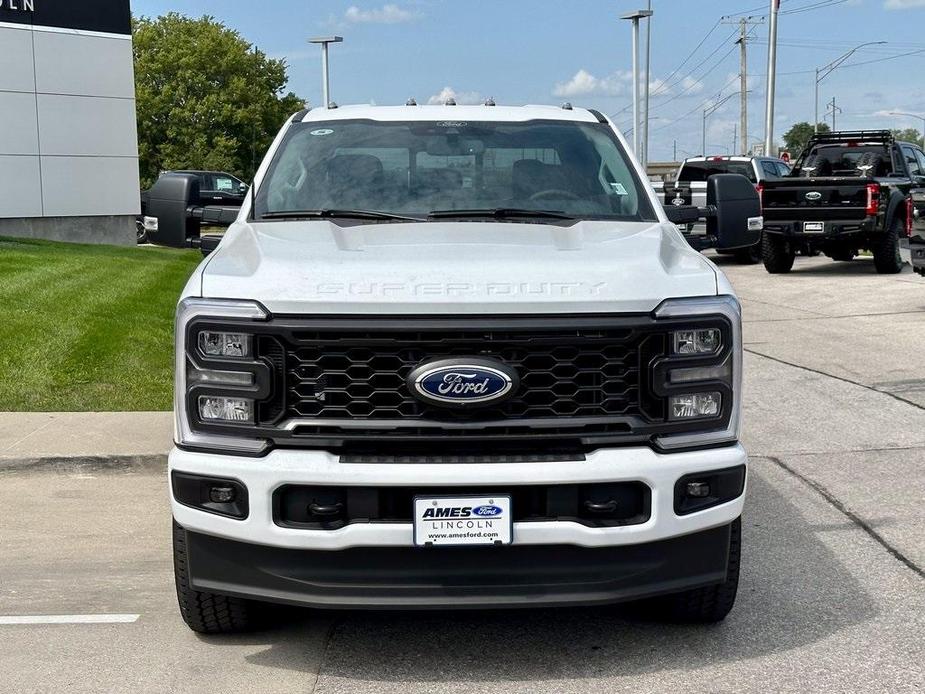 new 2024 Ford F-250 car, priced at $76,576