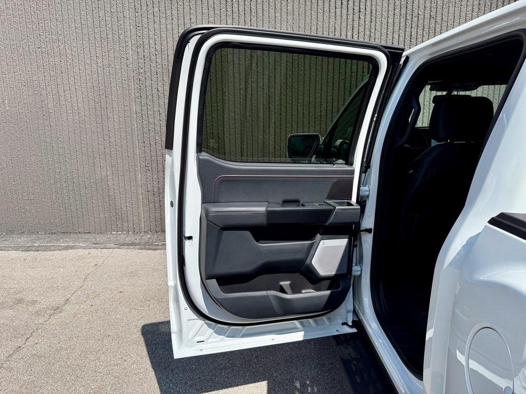 new 2025 Ford F-150 car, priced at $82,695