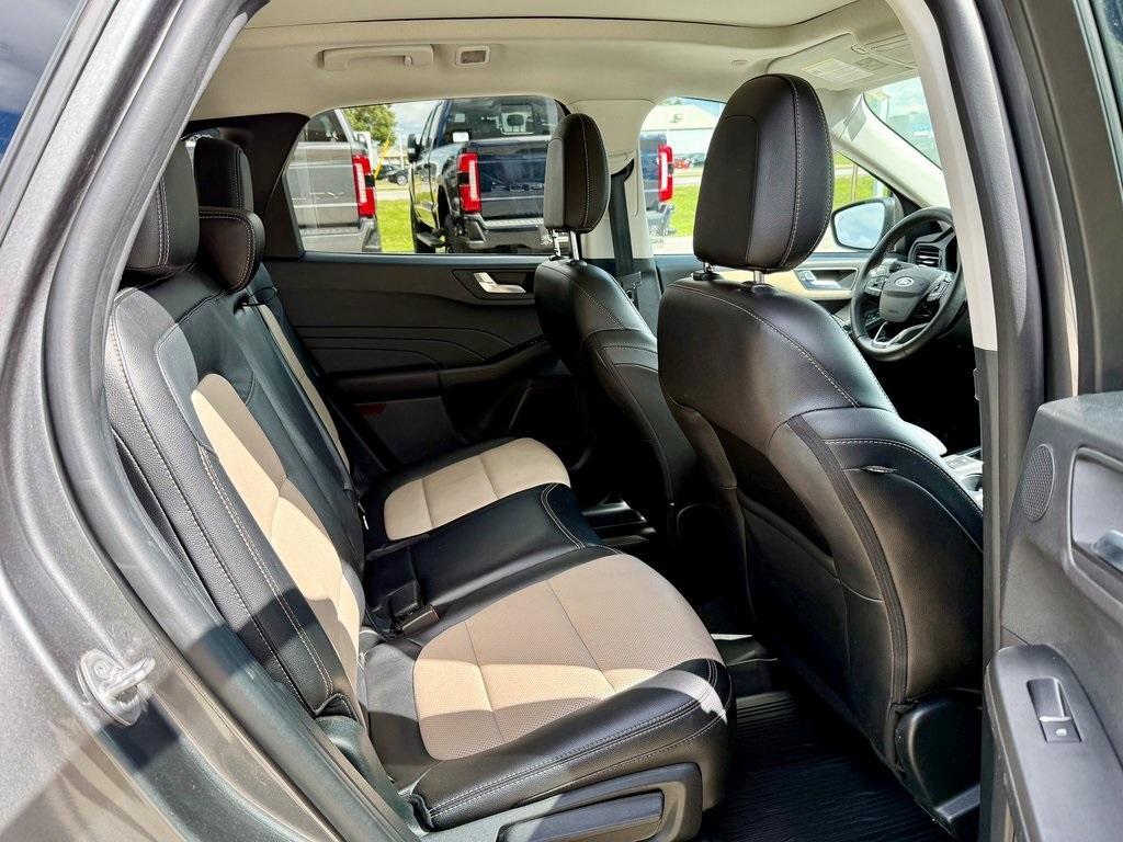 used 2022 Ford Escape car, priced at $26,716