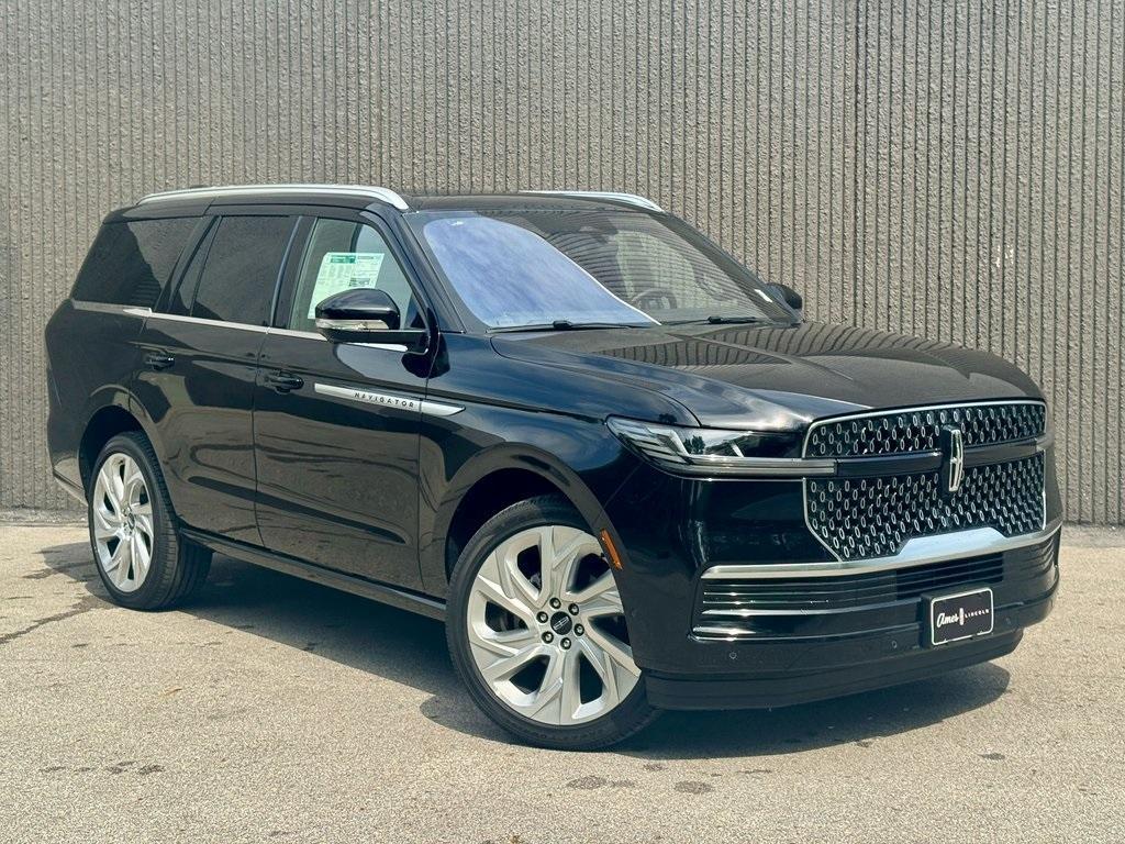 new 2025 Lincoln Navigator car, priced at $102,391