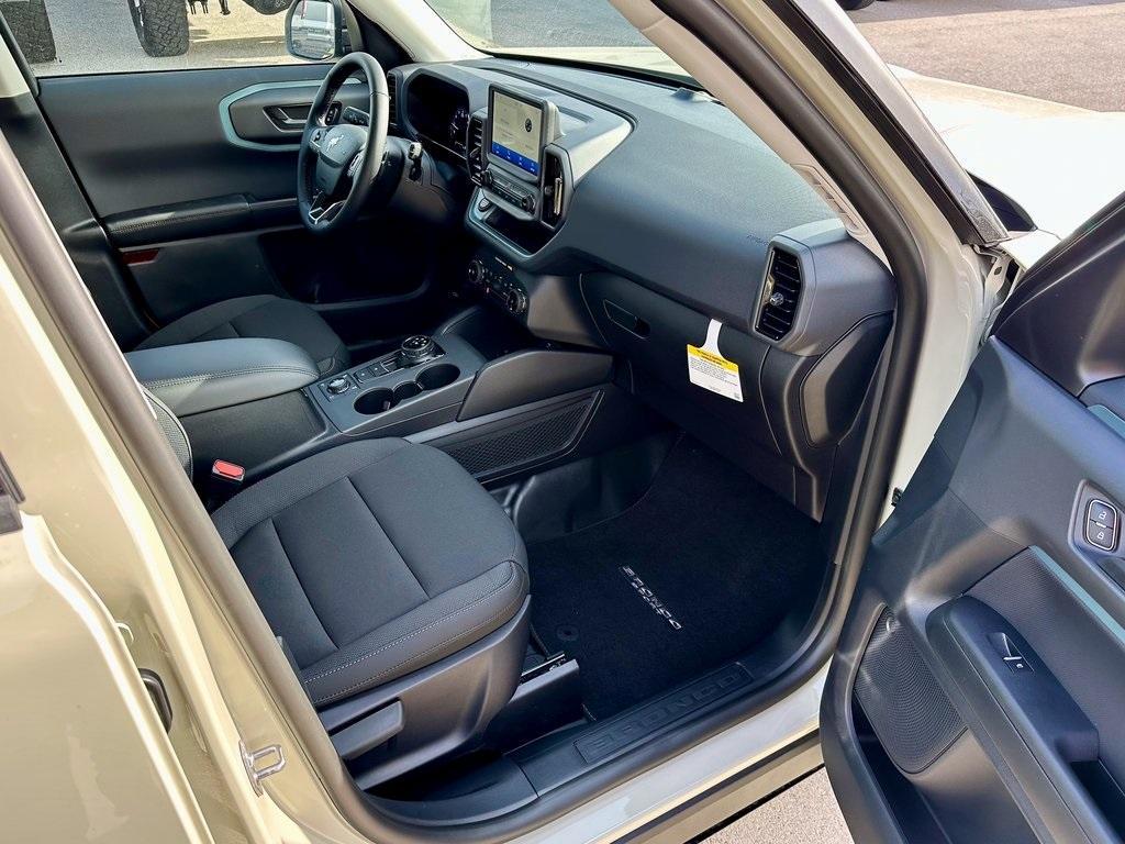 new 2024 Ford Bronco Sport car, priced at $37,695