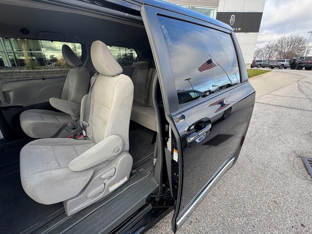 used 2019 Toyota Sienna car, priced at $21,334