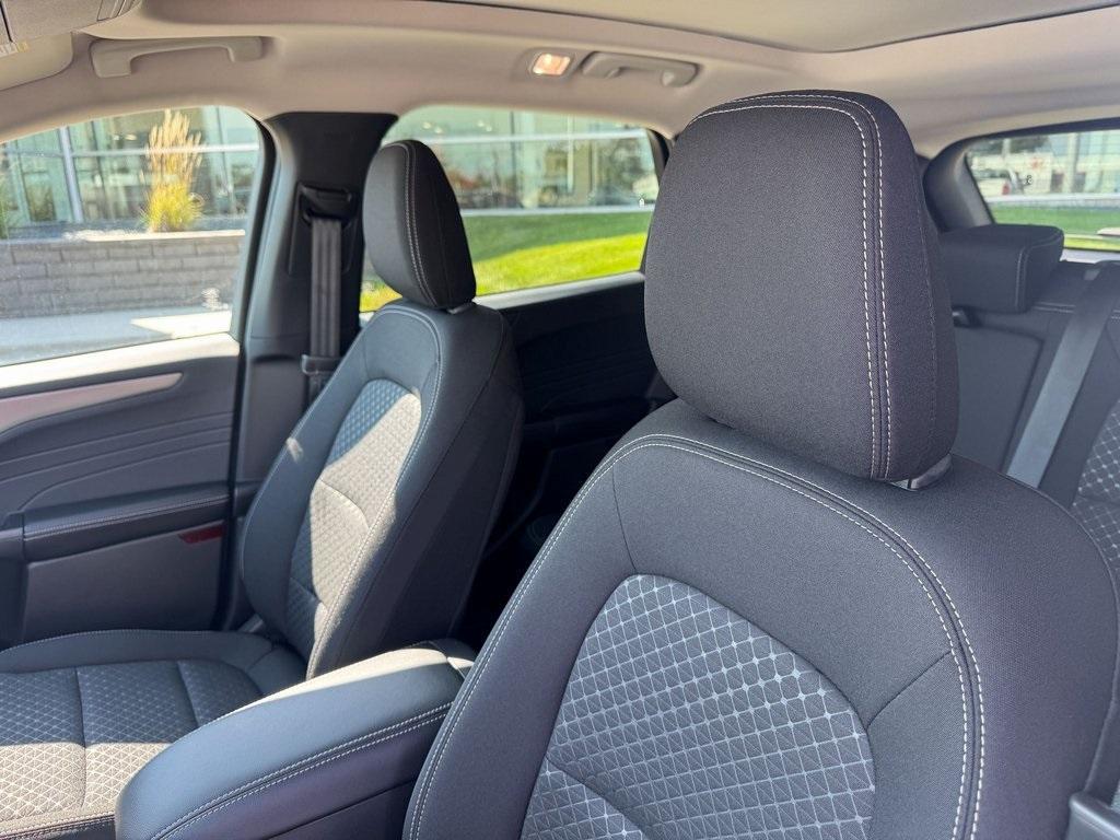 new 2025 Ford Escape car, priced at $27,271