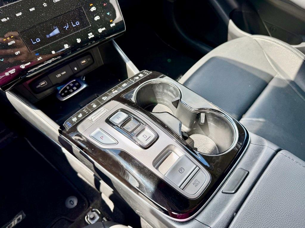 used 2024 Hyundai TUCSON Hybrid car, priced at $34,428