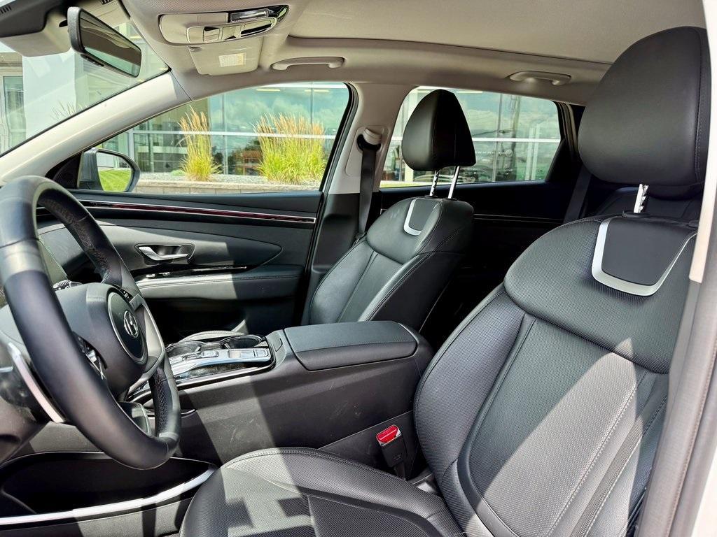 used 2024 Hyundai TUCSON Hybrid car, priced at $34,428