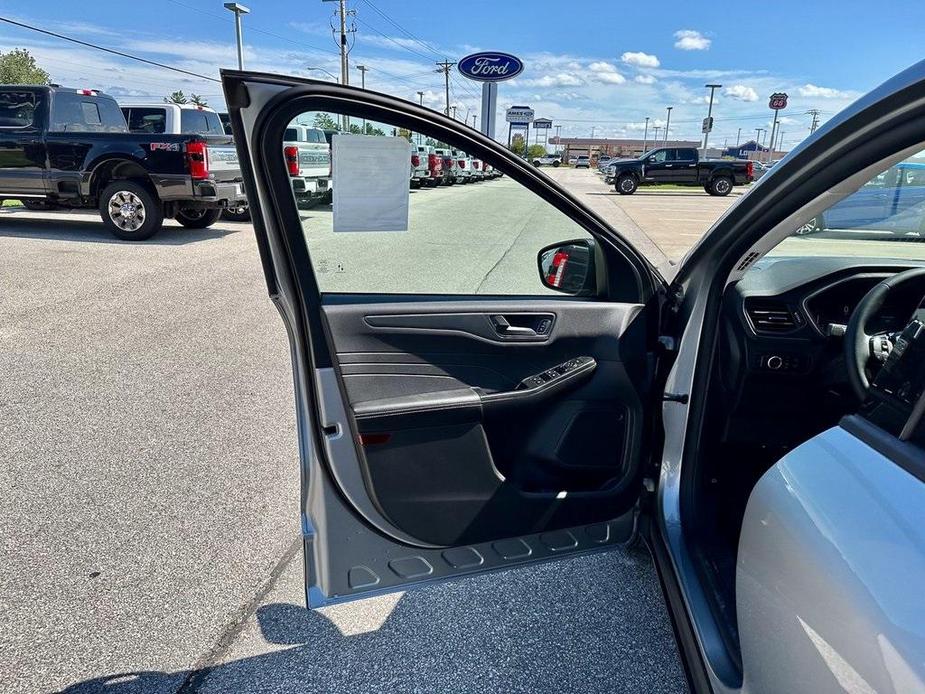 new 2024 Ford Escape car, priced at $30,464