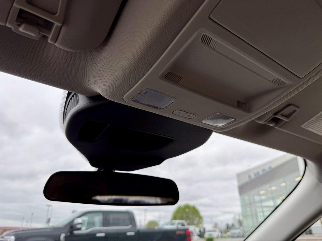 used 2022 Ford Escape car, priced at $25,468