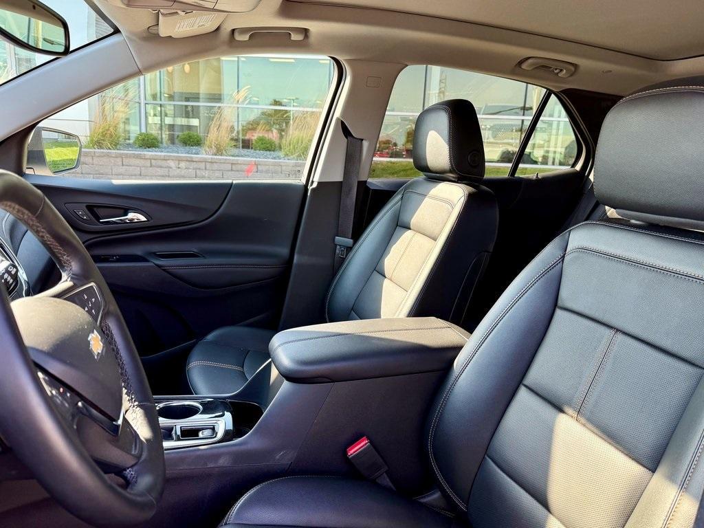 used 2024 Chevrolet Equinox car