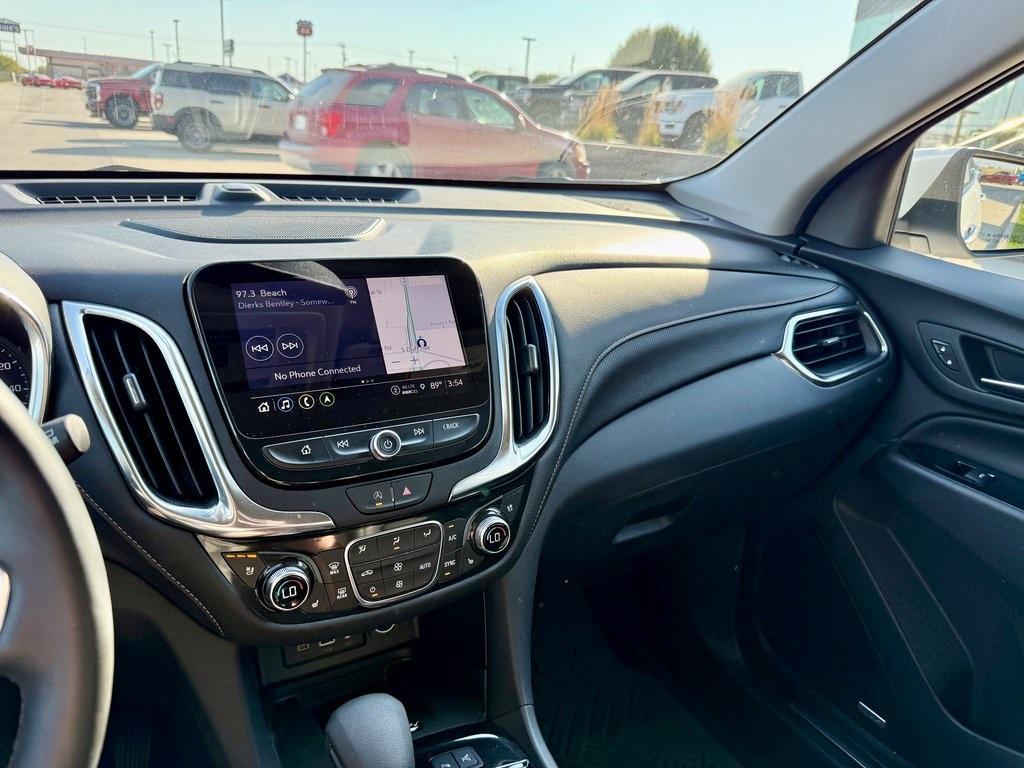 used 2024 Chevrolet Equinox car