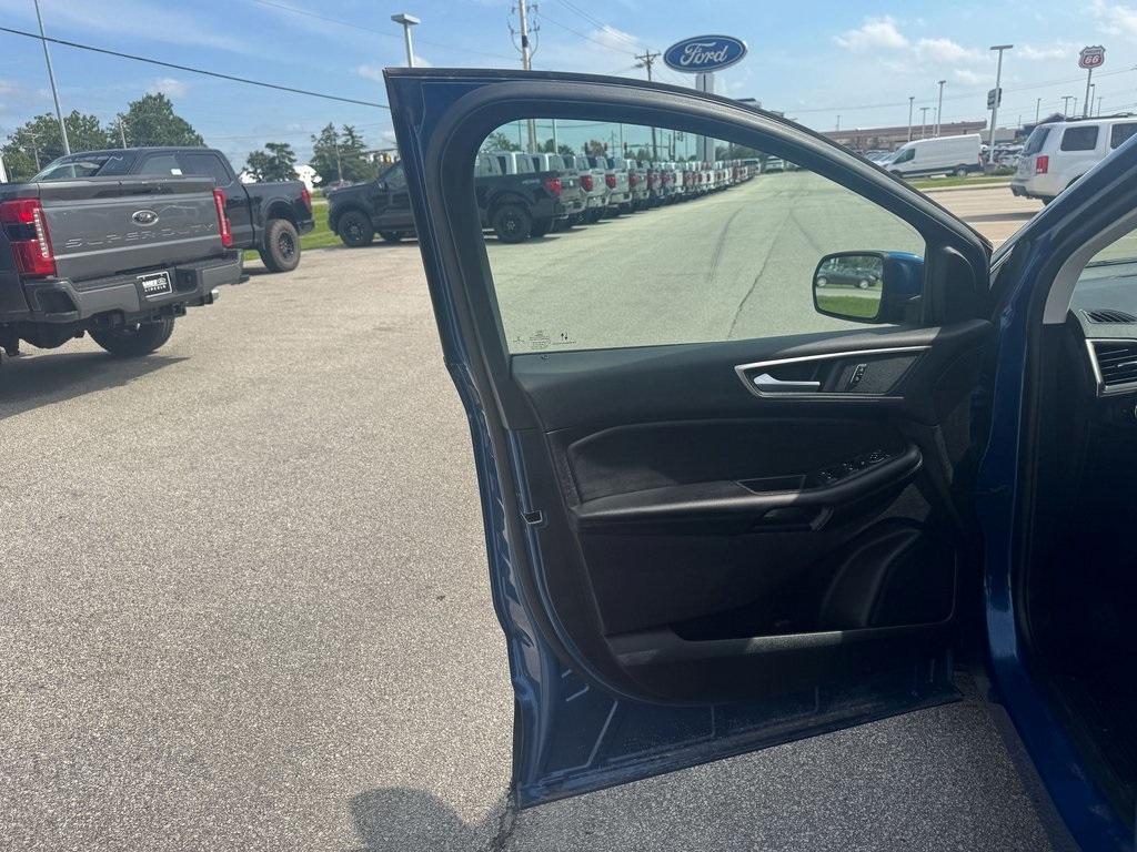 used 2022 Ford Edge car, priced at $26,538
