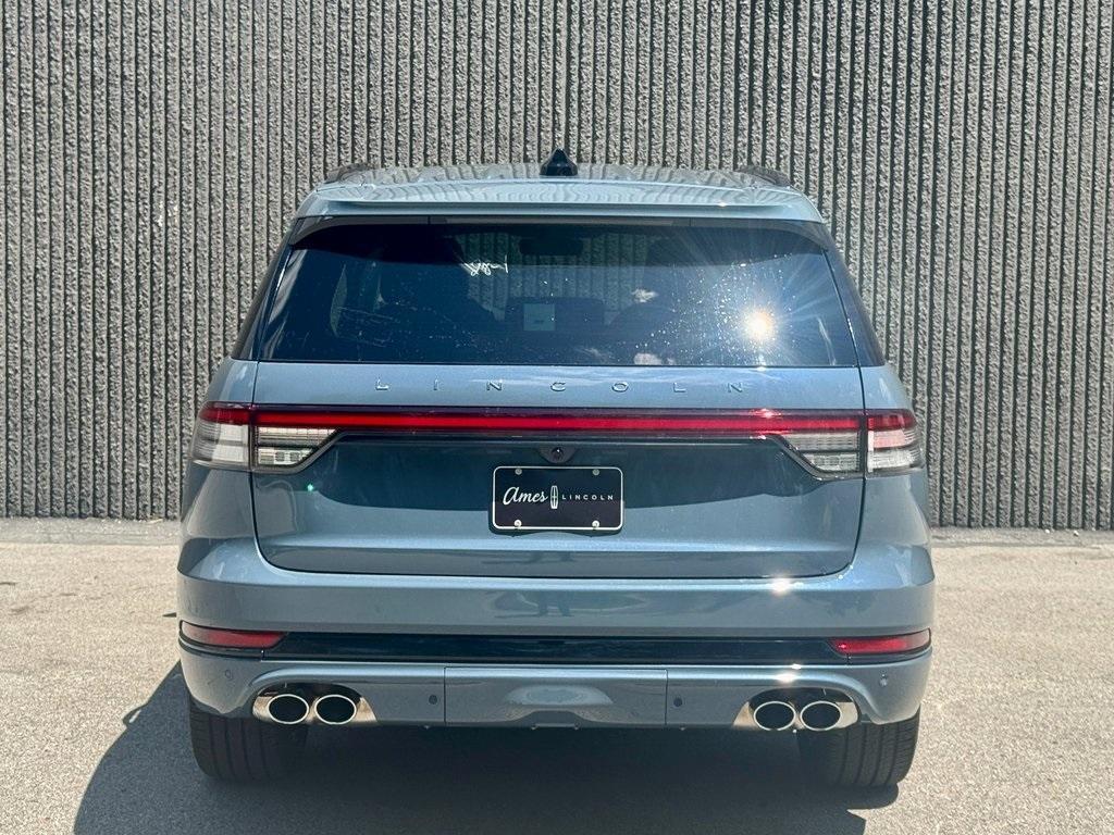 new 2025 Lincoln Aviator car, priced at $66,526