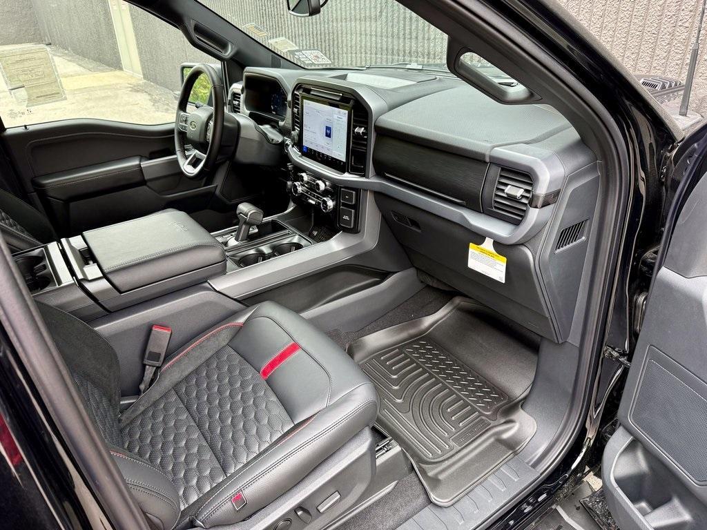 new 2025 Ford F-150 car