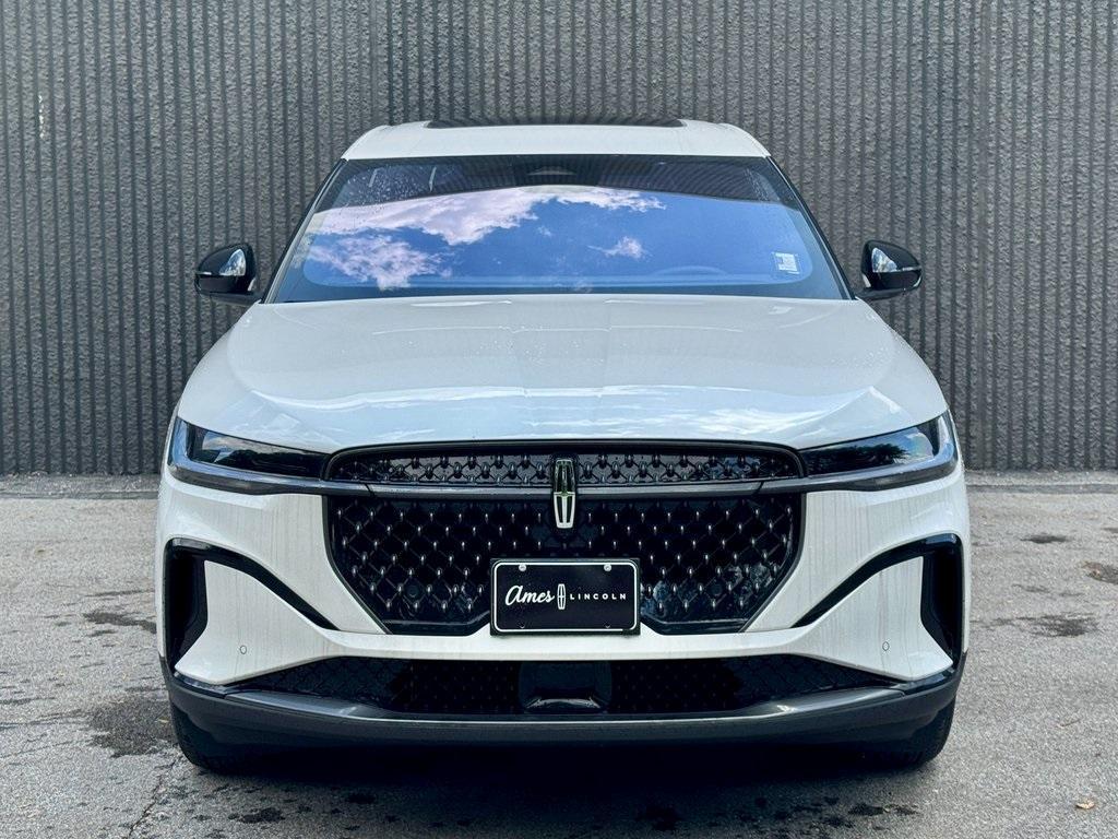 new 2025 Lincoln Nautilus car, priced at $62,998