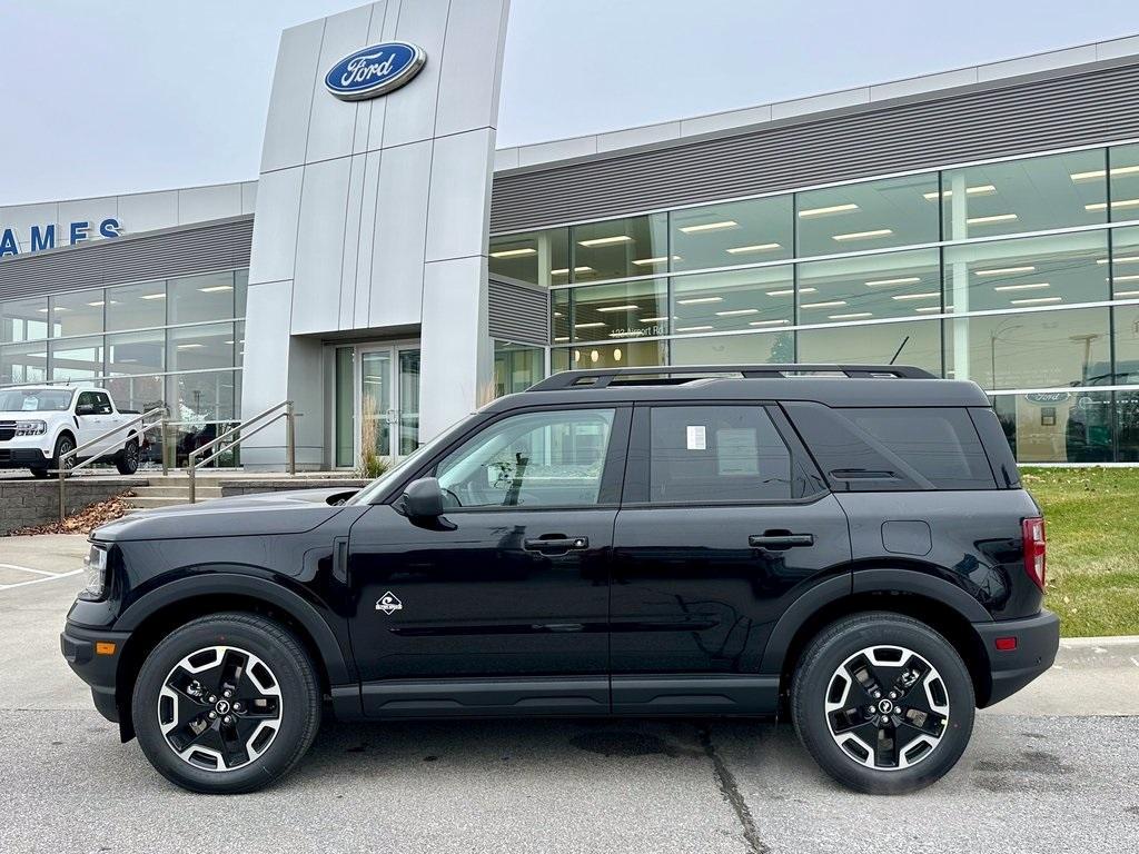 new 2024 Ford Bronco Sport car, priced at $37,273