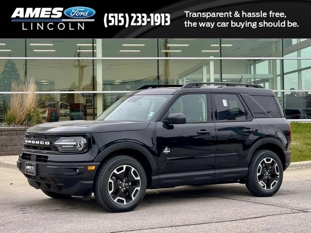 new 2024 Ford Bronco Sport car, priced at $35,542