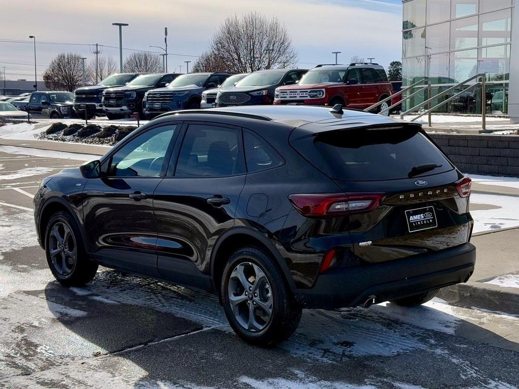 new 2025 Ford Escape car, priced at $30,498