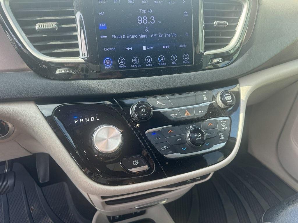 used 2017 Chrysler Pacifica car, priced at $16,468