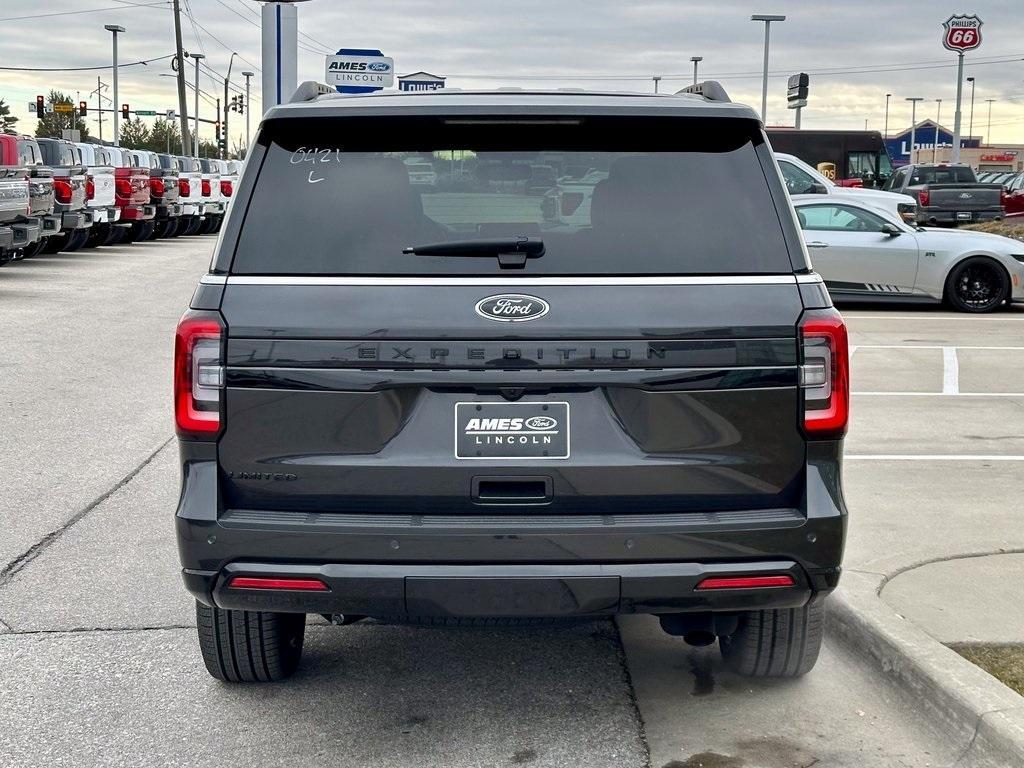 new 2024 Ford Expedition car, priced at $70,962