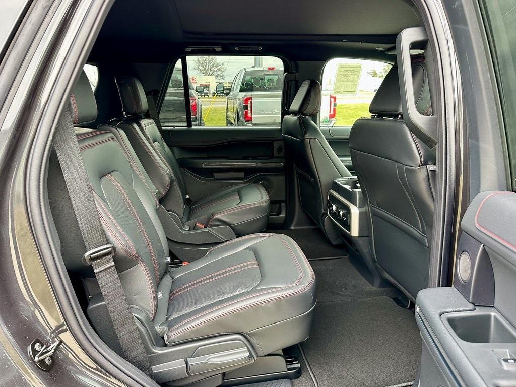 new 2024 Ford Expedition car, priced at $70,962