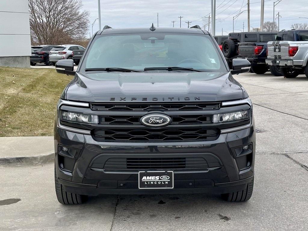 new 2024 Ford Expedition car, priced at $70,962