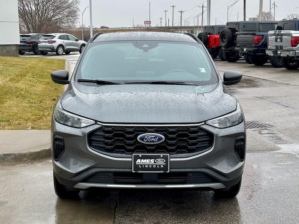 new 2025 Ford Escape car, priced at $30,998