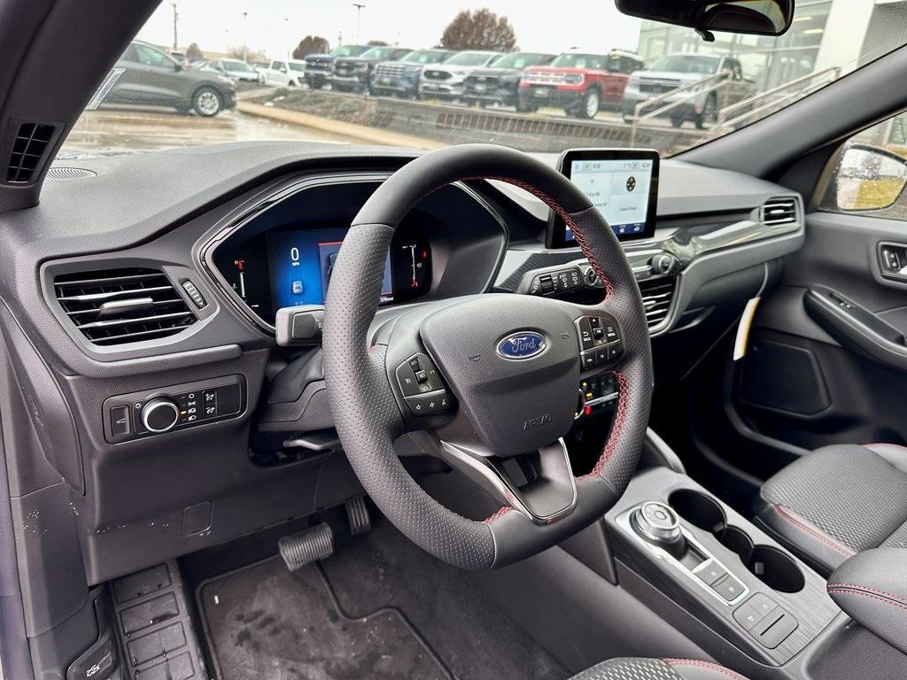 new 2025 Ford Escape car, priced at $30,998