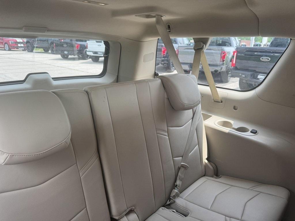 used 2019 Cadillac Escalade ESV car, priced at $35,968