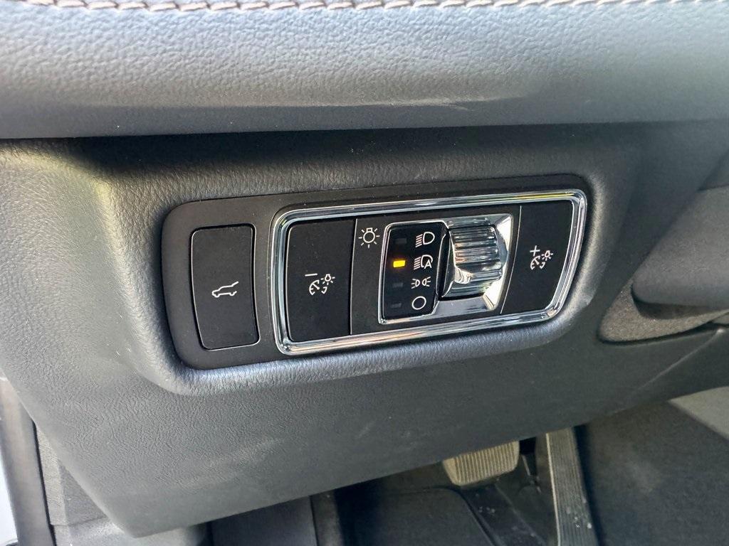 new 2025 Lincoln Aviator car, priced at $67,407