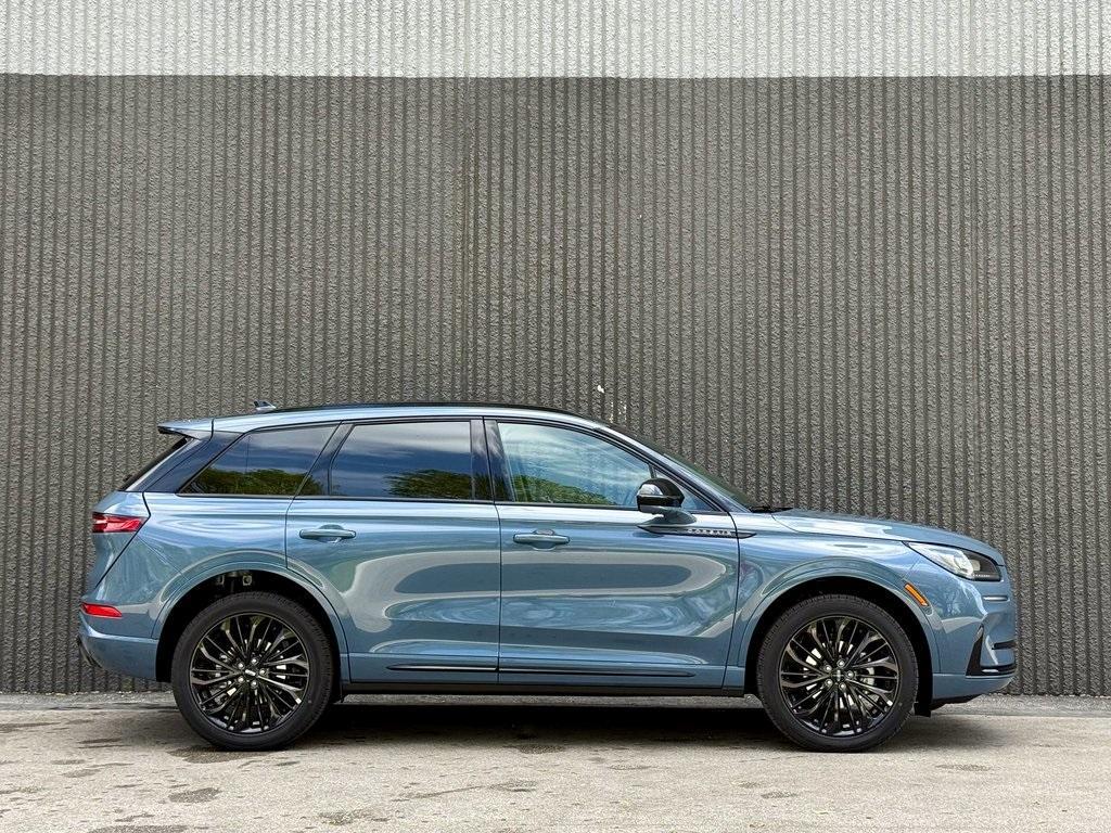 new 2025 Lincoln Corsair car, priced at $46,998