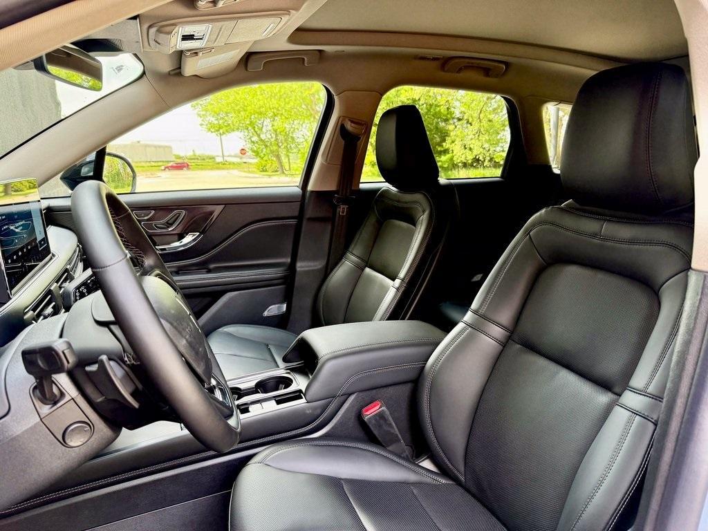 new 2025 Lincoln Corsair car, priced at $46,998