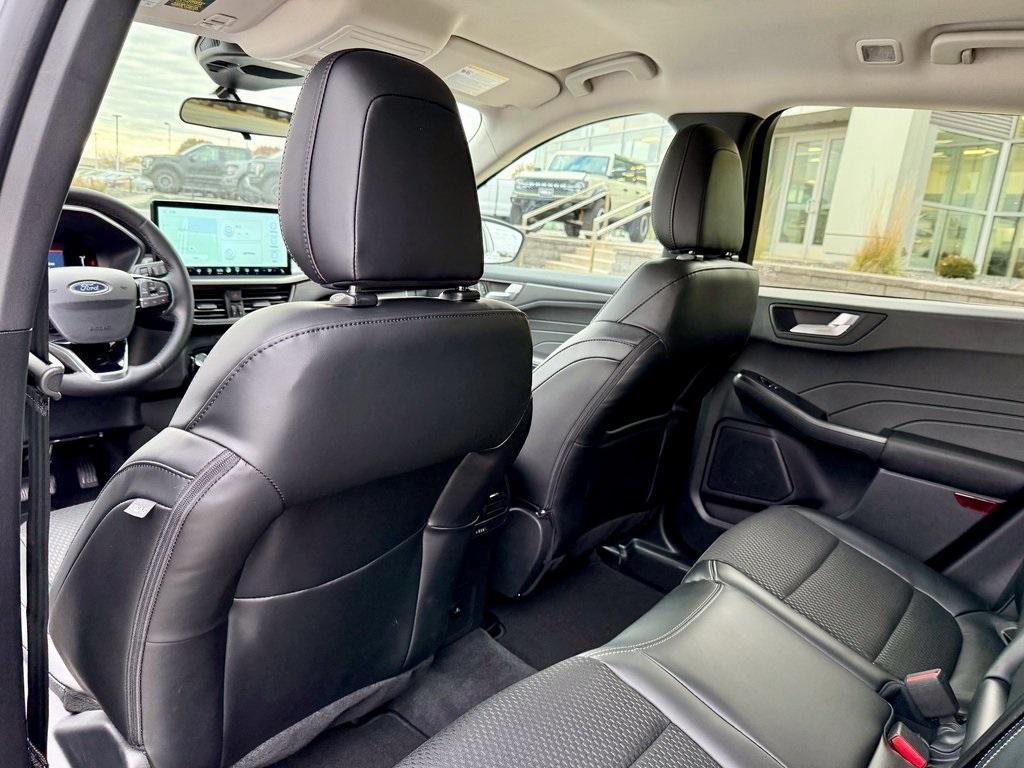 new 2026 Ford Escape car, priced at $31,524