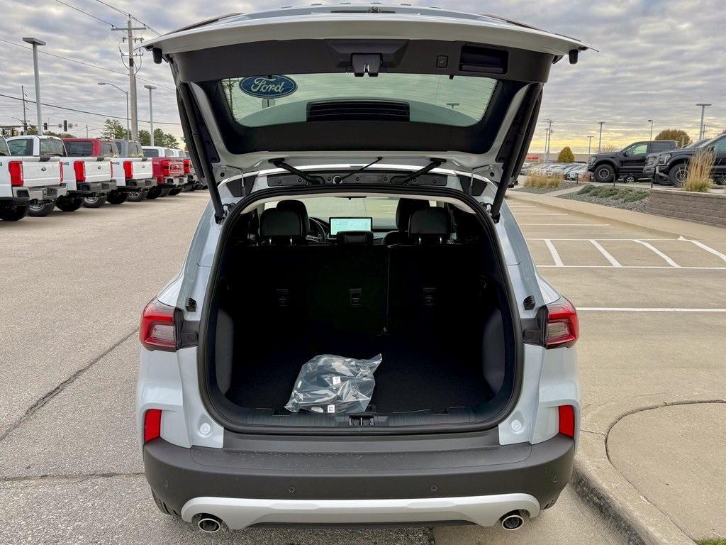 new 2026 Ford Escape car, priced at $31,524