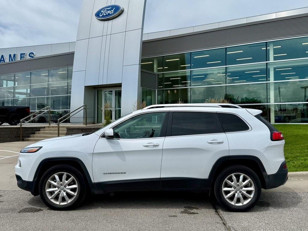 used 2015 Jeep Cherokee car, priced at $17,968