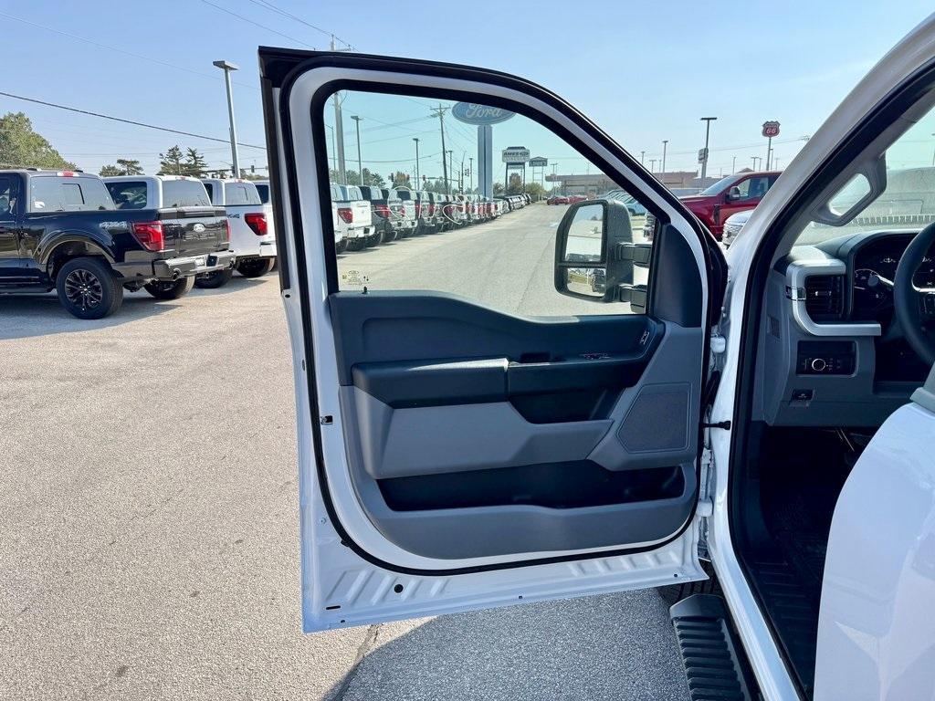new 2026 Ford F-250 car, priced at $59,225