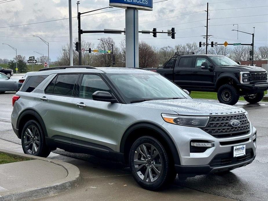 new 2024 Ford Explorer car, priced at $46,498