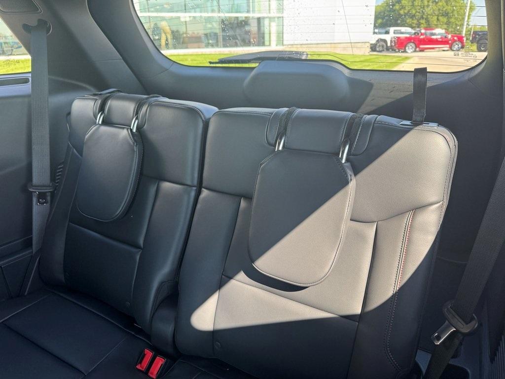new 2025 Ford Explorer car, priced at $50,419