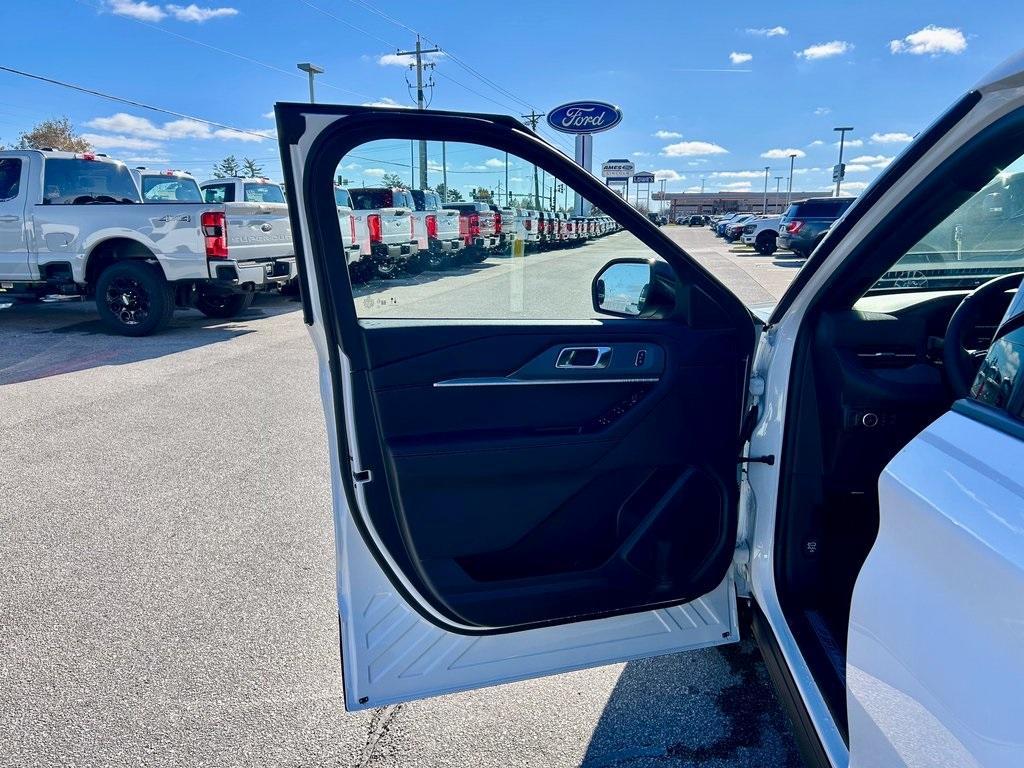 new 2026 Ford Explorer car, priced at $50,595