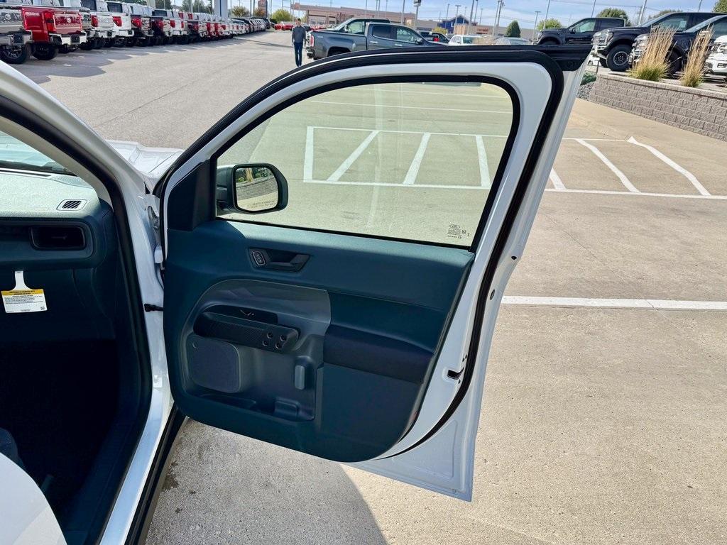 new 2025 Ford Maverick car, priced at $32,110