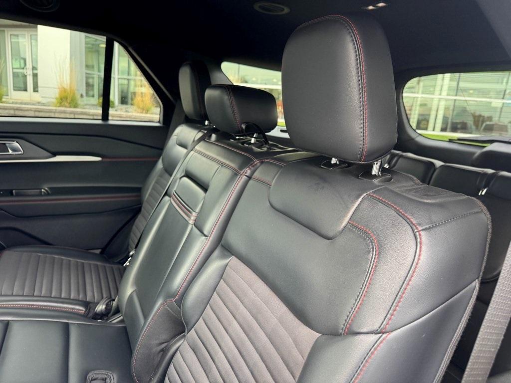 used 2025 Ford Explorer car, priced at $42,724